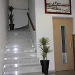 Classis فندق